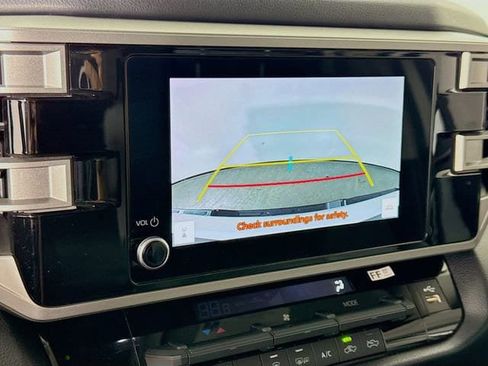 Used 2024 Toyota Tundra SR5 AWD/4WD image 13