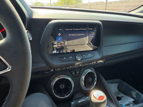 Used 2019 Chevrolet Camaro SS RWD image 18
