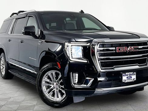 Used 2021 GMC Yukon XL SLT w/ Rear Media and Nav Package AWD/4WD image 1
