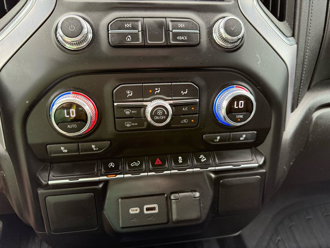 Used 2022 GMC Sierra 1500 Elevation AWD/4WD image 32