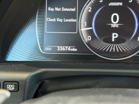 Certified 2023 Lexus ES 350 w/ Accessory Package (Z2) FWD image 34