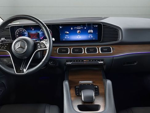 Used 2024 Mercedes-Benz GLE 350 4MATIC image 28