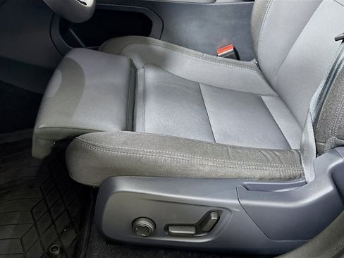 Used 2021 Polestar Polestar 2 image 21