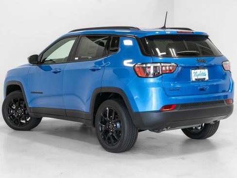New 2026 Jeep Compass Latitude AWD/4WD image 21