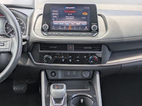 Certified 2024 Nissan Rogue S FWD image 18