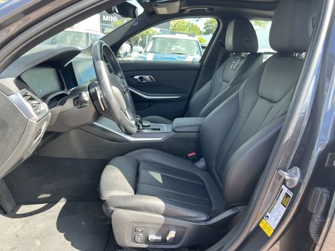 Used 2021 BMW 330i Sedan w/ Driving Assistance Package RWD image 16