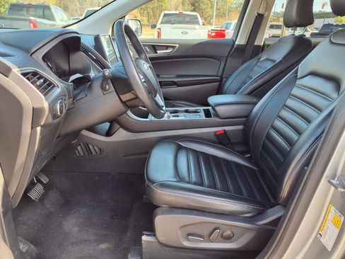 Used 2024 Ford Edge SEL AWD/4WD image 3