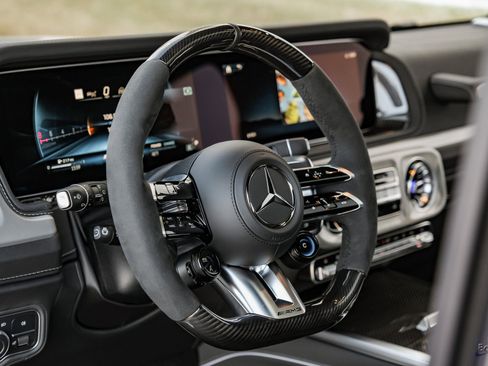Used 2026 Mercedes-Benz G 63 AMG 4MATIC image 38