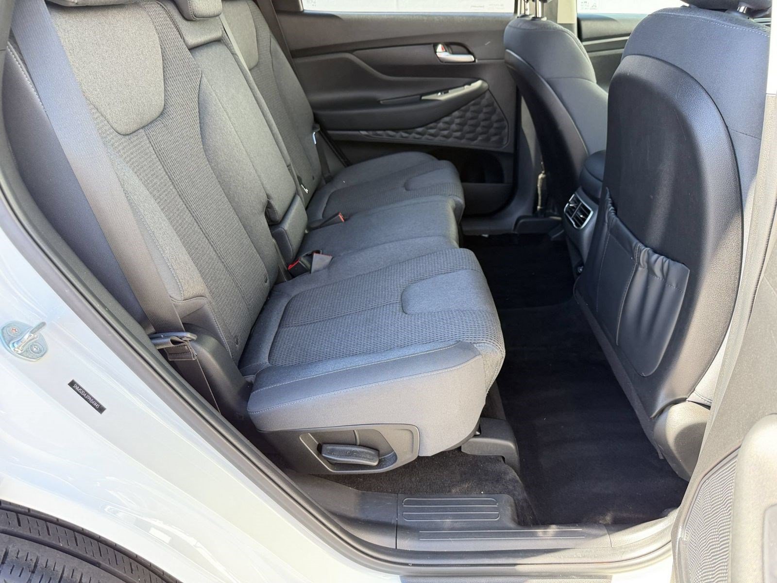 Used 2023 Hyundai Santa Fe SEL AWD/4WD image 29