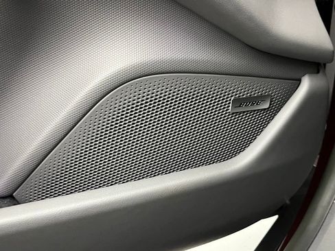 Used 2022 Porsche Taycan image 20