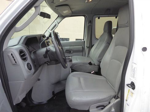 Used 2012 Ford E-350 and Econoline 350 XL image 10