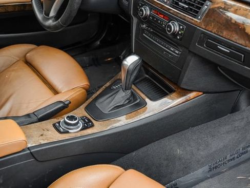Used 2010 BMW 328i Sedan RWD image 30