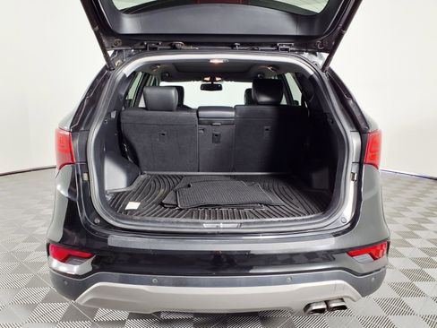 Used 2017 Hyundai Santa Fe Sport image 8