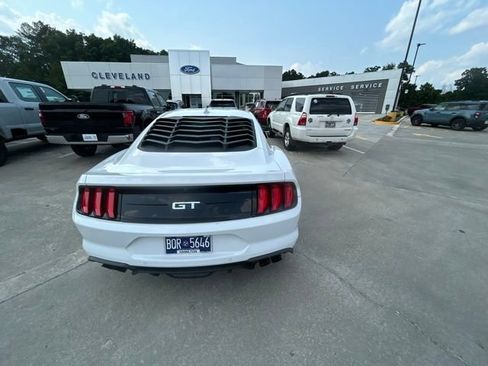 Used 2020 Ford Mustang GT Premium w/ GT Performance Package RWD image 39