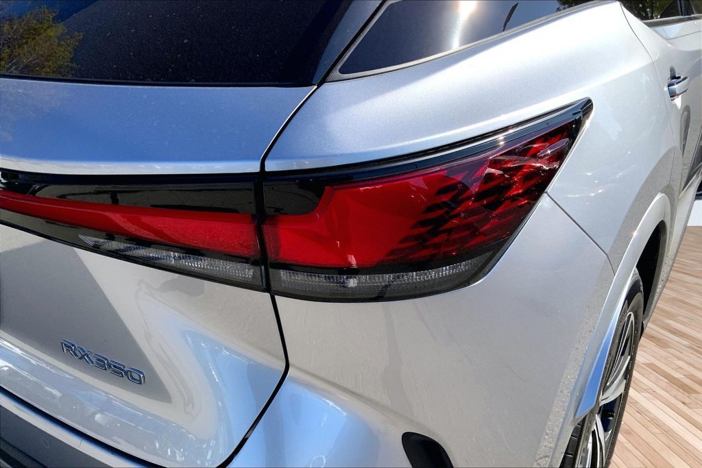 Used 2024 Lexus RX 350 Premium w/ Accessory Package (Z1) FWD image 30