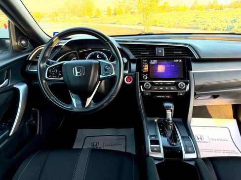 Used 2020 Honda Civic EX image 22