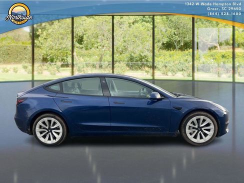 Used 2022 Tesla Model 3 Long Range image 9