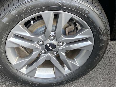 Used 2022 Kia Seltos LX AWD/4WD image 25