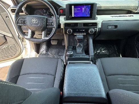 Used 2024 Toyota Tacoma TRD Off-Road AWD/4WD image 26