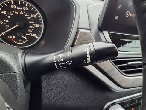 Used 2024 Nissan Altima 2.5 SV w/ SV Premium Package image 20