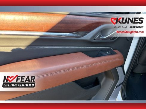 Used 2023 GMC Yukon XL Denali Ultimate image 38