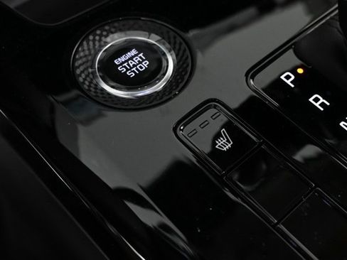 New 2025 Kia Niro EX Touring image 22