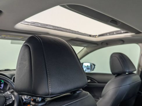 Used 2019 Honda Insight Touring image 25