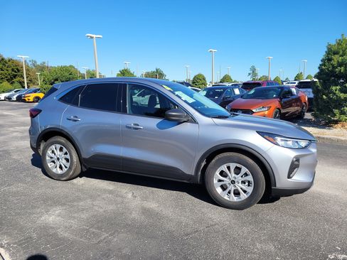 Used 2024 Ford Escape Active image 8