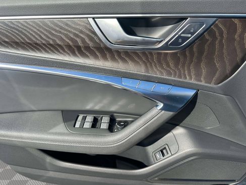 Used 2021 Audi A6 Premium Plus w/ Premium Plus Package image 23