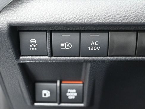 Certified 2026 Toyota Sienna XSE image 14