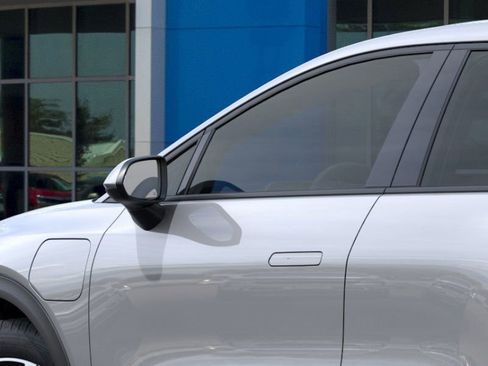 New 2026 Chevrolet Equinox EV LT w/ LPO, All-Weather Mat Package image 12