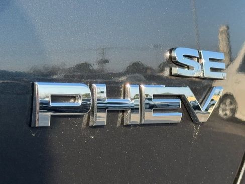 Used 2025 Mitsubishi Outlander SE image 10