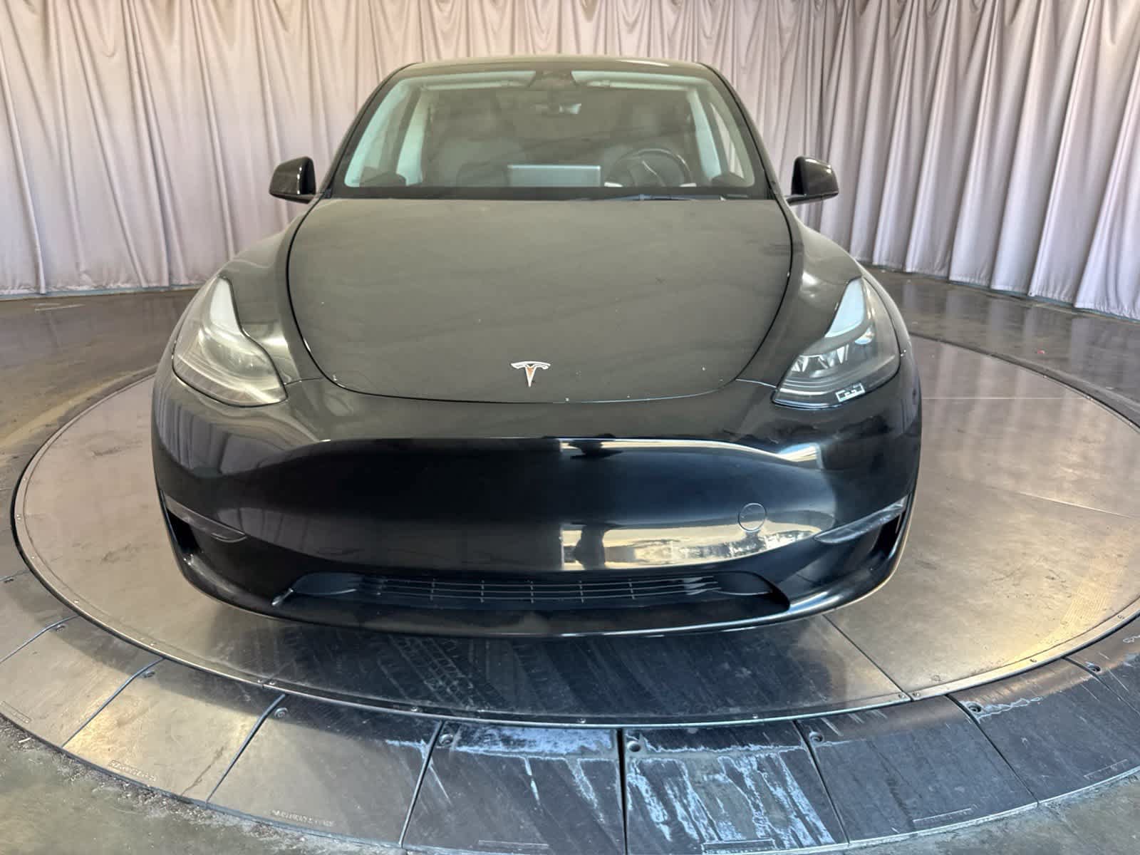 Used 2023 Tesla Model Y Performance AWD/4WD image 2