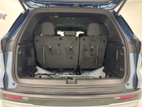 Used 2024 Chevrolet Traverse LT w/ Trailering Package image 28