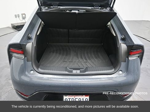 Used 2025 Toyota Prius XLE image 16