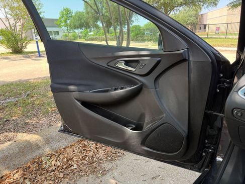 Used 2023 Chevrolet Malibu LT w/ Driver Confidence Package FWD image 20