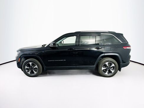 Used 2023 Jeep Grand Cherokee 4WD 4xe w/ Luxury Tech Group II image 4