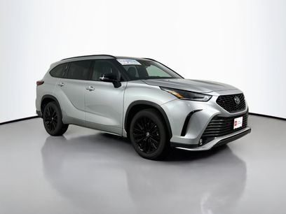 Certified 2025 Toyota Highlander XSE