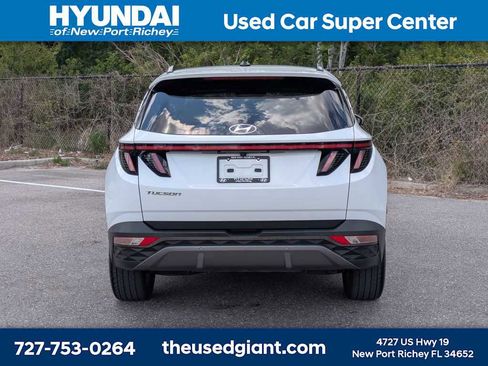 Certified 2022 Hyundai Tucson Limited FWD image 4