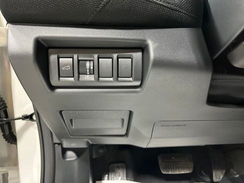 Used 2026 Subaru Outback Limited AWD/4WD image 15