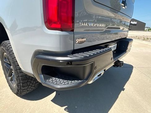Used 2024 Chevrolet Silverado 1500 LT Trail Boss w/ Convenience Package II AWD/4WD image 24