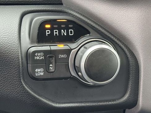 Used 2024 RAM 2500 Big Horn w/ Bed Utility Group image 21