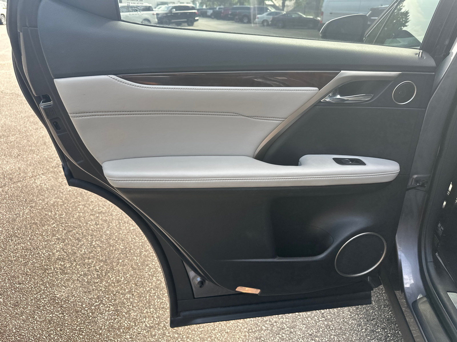 Used 2017 Lexus RX 350 FWD w/ Premium Package image 22