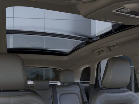 New 2025 Lincoln Corsair Grand Touring w/ Equipment Group 301A image 23