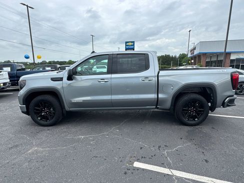 Used 2024 GMC Sierra 1500 Elevation AWD/4WD image 9