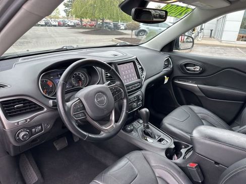 Used 2021 Jeep Cherokee Latitude Lux w/ Comfort/Convenience Group AWD/4WD image 11