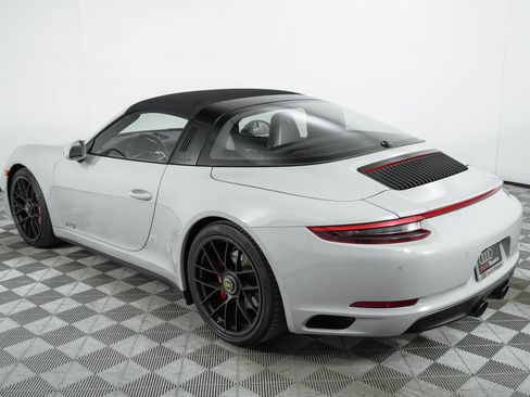 Used 2018 Porsche 911 Targa 4 GTS image 65