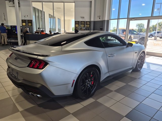 Certified 2025 Ford Mustang GT Premium RWD image 4