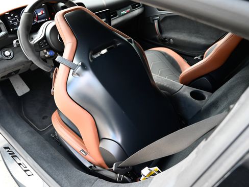Used 2023 Maserati MC20 Coupe RWD image 22