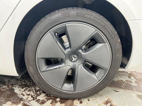 Used 2023 Tesla Model 3 Standard Range RWD image 24